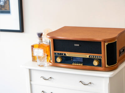 Classic Phono TCD-2571WD - Platine vinyle rétro en bois avec Bluetooth®, radio DAB+/FM, encodage USB, lecteur CD, lecteur de cassette et haut-parleurs intégrés - Bois