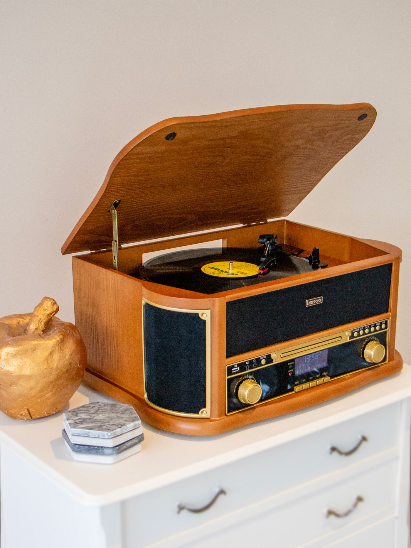 Classic Phono TCD-2571WD - Platine vinyle rétro en bois avec Bluetooth®, radio DAB+/FM, encodage USB, lecteur CD, lecteur de cassette et haut-parleurs intégrés - Bois